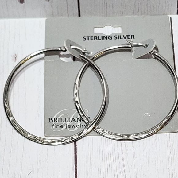 Brilliance Fine Jewelry Sterling Silver Textured Bottom Hoop Earrings New - Picture 2 of 2